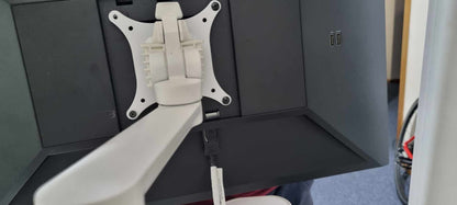 Set of Two HP EliteDisplay E24i G4 Monitors with Dual Monitor Arm – Complete Bundle (Second-Hand)