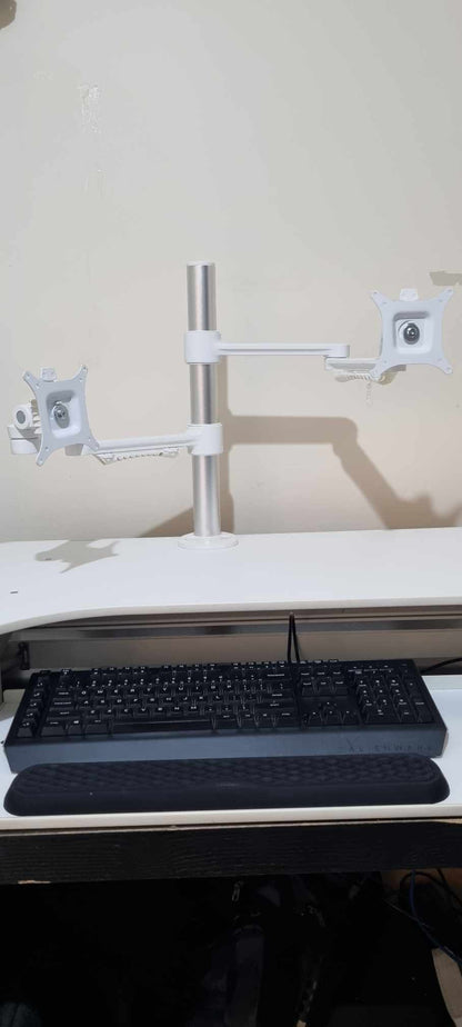 Set of Two HP EliteDisplay E24i G4 Monitors with Dual Monitor Arm – Complete Bundle (Second-Hand)