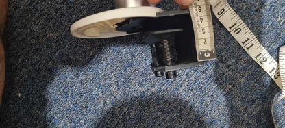 Set of Two HP EliteDisplay E24i G4 Monitors with Dual Monitor Arm – Complete Bundle (Second-Hand)